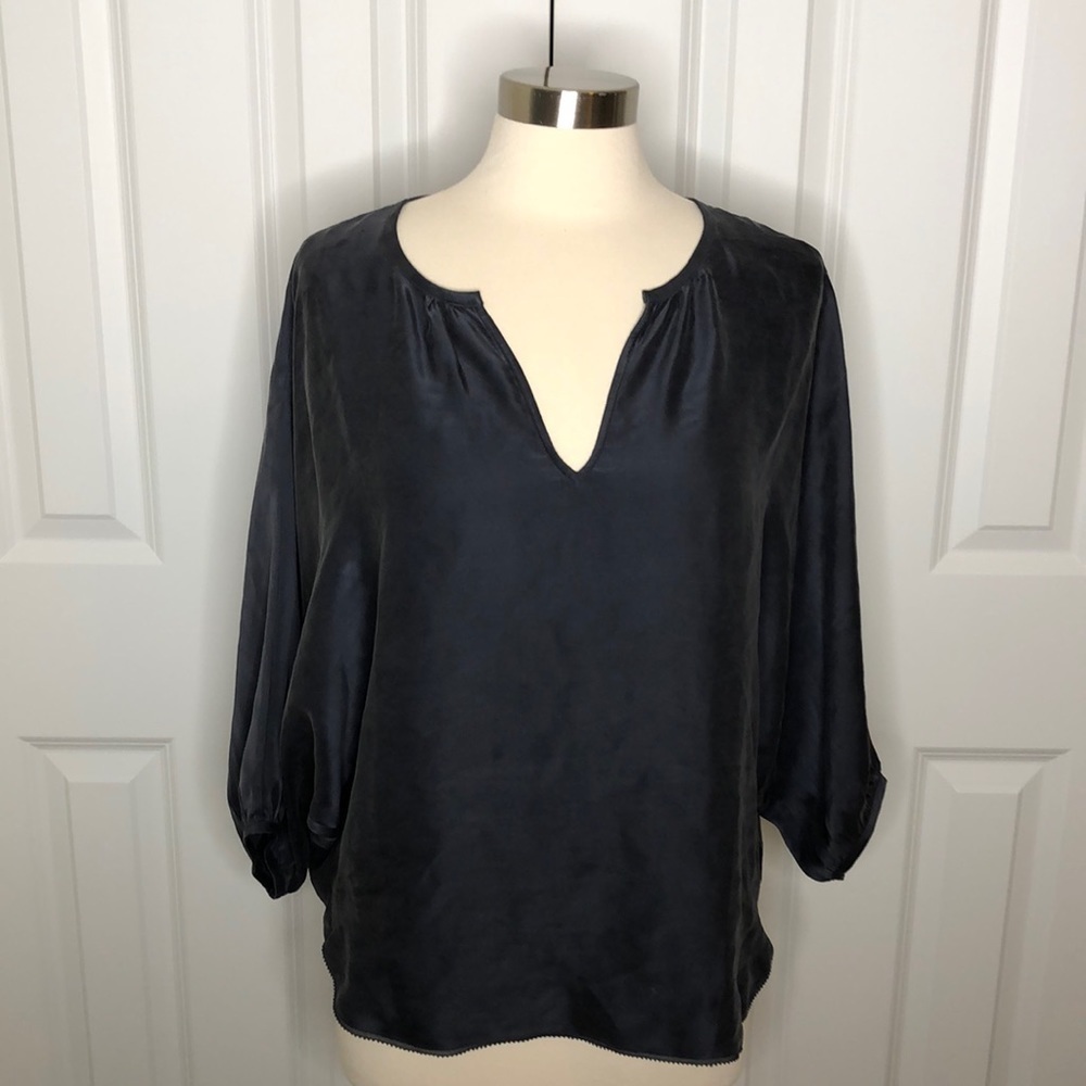 Go By Go Silk V Neck Silk Top XS